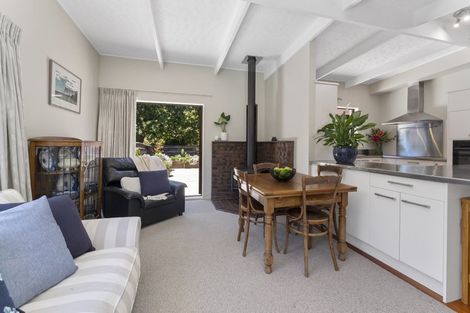 Photo of property in 7 Maungakotukutuku Road, Paraparaumu, 5032