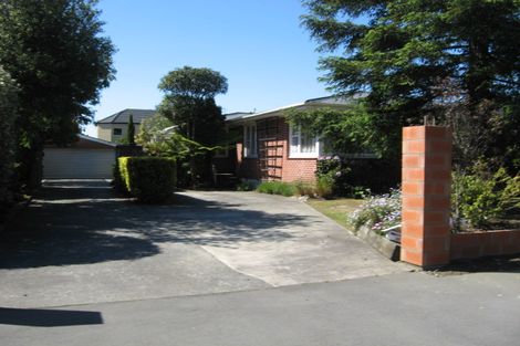 Photo of property in 236 Lake Terrace Road, Shirley, Christchurch, 8061