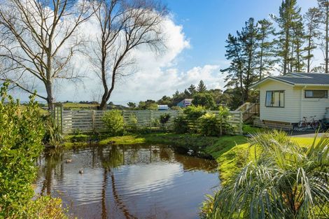 Photo of property in 211b Cable Bay Block Road, Cable Bay, 0420