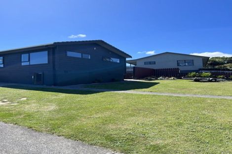 Photo of property in 79 Frobisher Street, Island Bay, Wellington, 6023