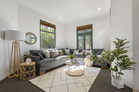 Photo of property in 3/51 Corunna Road, Milford, Auckland, 0620