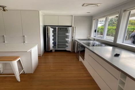 Photo of property in 4 Wharf Road, Te Atatu Peninsula, Auckland, 0610