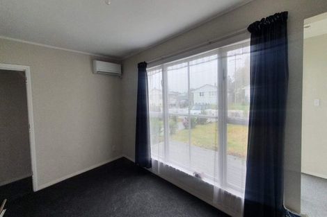 Photo of property in 26-28 Matipo Street, Castlecliff, Whanganui, 4501