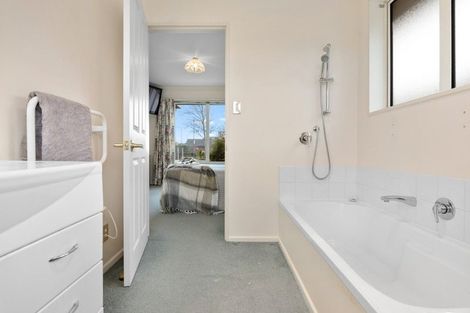 Photo of property in 359 Halswell Road, Halswell, Christchurch, 8025