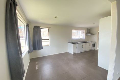 Photo of property in 39 Casuarina Road, Half Moon Bay, Auckland, 2012