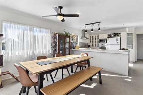 Photo of property in 24 Charles Street, Carterton, 5713