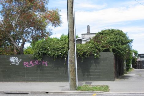 Photo of property in 2/124 Breezes Road, Avondale, Christchurch, 8061