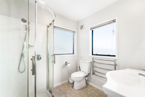 Photo of property in 66a Tiri Road, Manly, Whangaparaoa, 0930