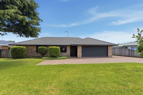 Photo of property in 7 Burnt Oak Drive, Pyes Pa, Tauranga, 3112