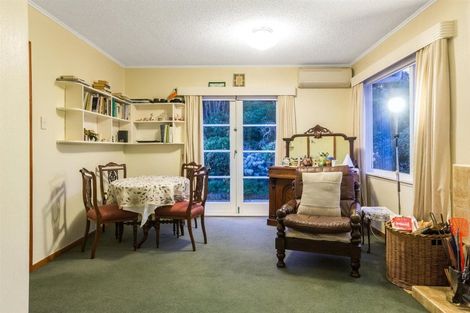 Photo of property in 41 Hampton Hill Road, Tawa, Wellington, 5028