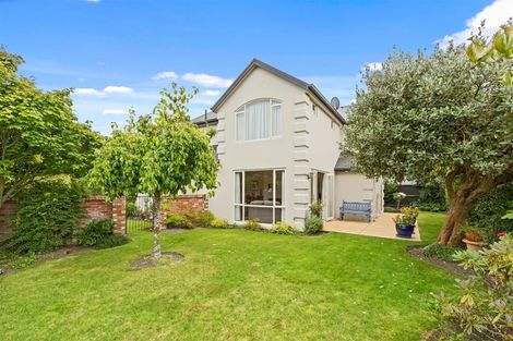 Photo of property in 5 Gleneagles Terrace, Ilam, Christchurch, 8053