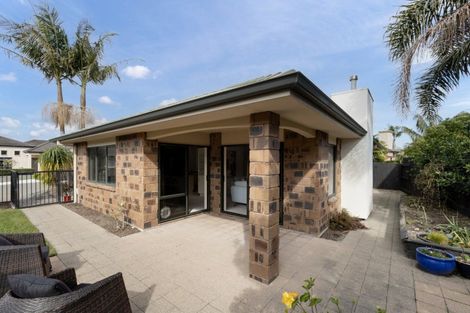 Photo of property in 11 Santa Cruz Drive, Papamoa Beach, Papamoa, 3118