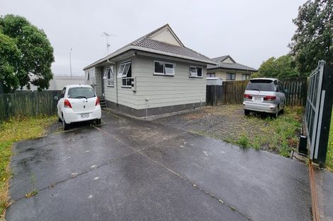 Photo of property in 17 Barbados Drive, Unsworth Heights, Auckland, 0632