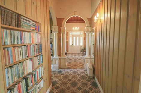 Photo of property in 10 Park Street, Foxton, 4814