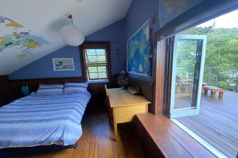 Photo of property in 57 Hawkhurst Road, Lyttelton, 8082