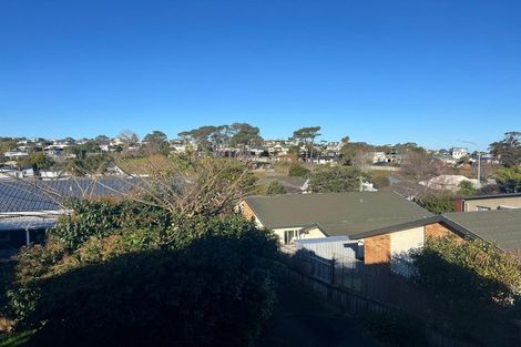 Photo of property in 928a Whangaparaoa Road, Manly, Whangaparaoa, 0930