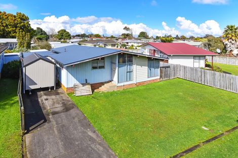 Photo of property in 26 Killington Crescent, Mangere, Auckland, 2022