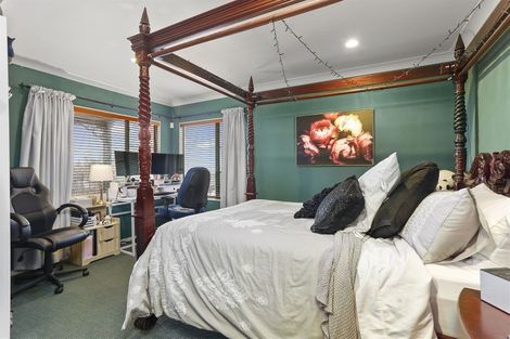 Photo of property in 147a Sturges Road, Henderson, Auckland, 0612