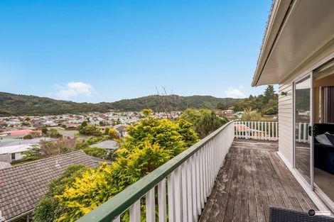 Photo of property in 24 Mimihau Grove, Wainuiomata, Lower Hutt, 5014