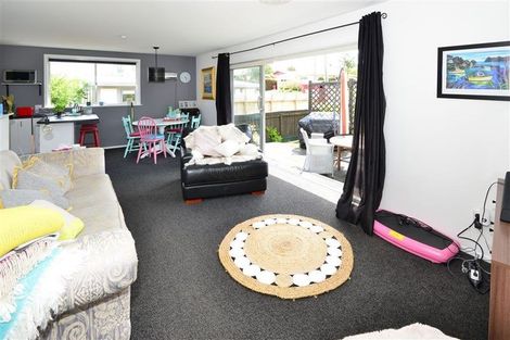 Photo of property in 13a Brandon Road, Manly, Whangaparaoa, 0930