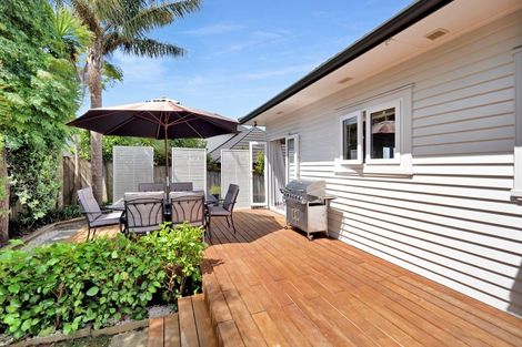 Photo of property in 23a Elliot Street, Howick, Auckland, 2014