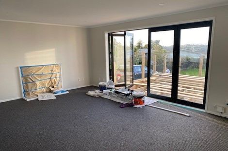 Photo of property in 26 Ranui Avenue, Ranui, Auckland, 0612