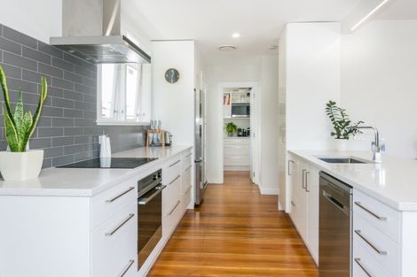 Photo of property in 1 Von Dadelszen Place, Havelock North, 4130