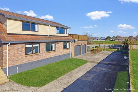 Photo of property in 50c Robinson Avenue, Holdens Bay, Rotorua, 3010