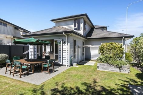 Photo of property in 8c Glen Iris Grove, Woburn, Lower Hutt, 5010