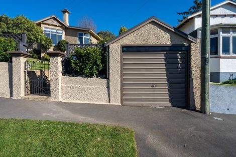 Photo of property in 16 Burnett Street, Calton Hill, Dunedin, 9012