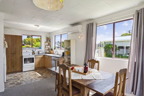 Photo of property in 13 Rauparaha Street, Waikanae Beach, Waikanae, 5036