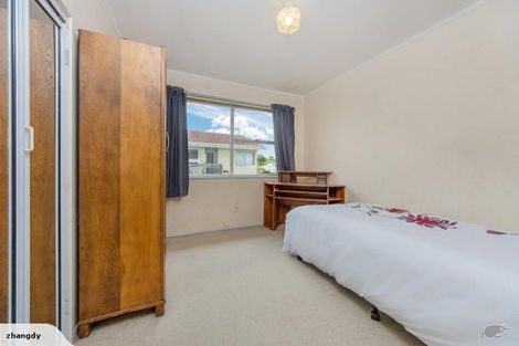 Photo of property in 110 Farquhar Road, Glendene, Auckland, 0602