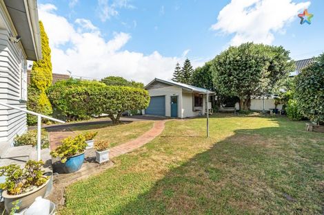 Photo of property in 18 Stellin Street, Boulcott, Lower Hutt, 5011