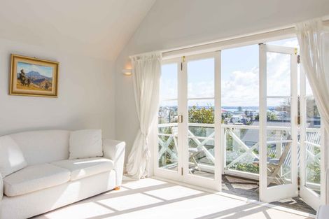 Photo of property in 1/41 Saint Georges Bay Road, Parnell, Auckland, 1052