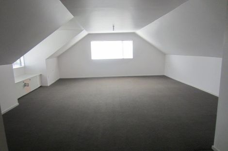 Photo of property in 99 Woodman Drive, Tawa, Wellington, 5028