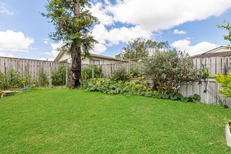 Photo of property in 4 Galilee Avenue, Red Hill, Papakura, 2110