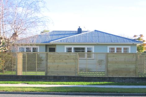 Photo of property in 15 Sandwich Road, St Andrews, Hamilton, 3200