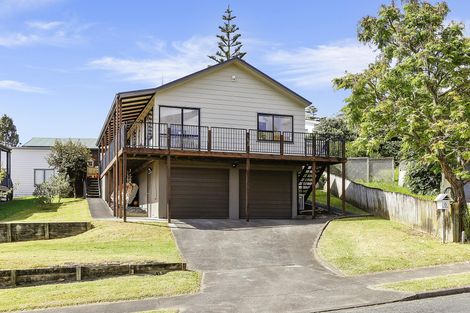 Photo of property in 6 Clearview Heights, Ranui, Auckland, 0612