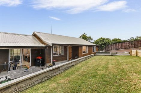 Photo of property in 2/23 Duncan Avenue, Te Atatu South, Auckland, 0610