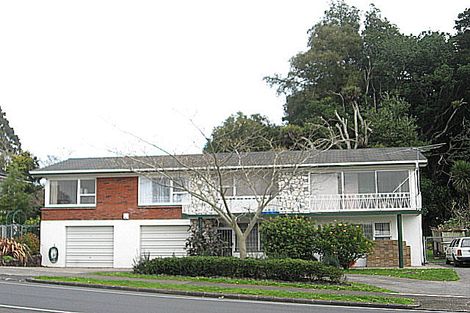 Photo of property in 113 Grande Vue Road, Hillpark, Auckland, 2102