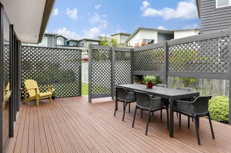 Photo of property in 5 Kahurangi Heights, Aotea, Porirua, 5024