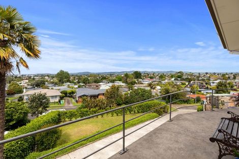 Photo of property in 18 Highfield Crescent, Brookfield, Tauranga, 3110