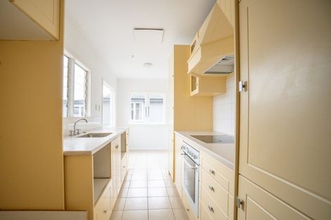 Photo of property in 23 Glasgow Street, Takaro, Palmerston North, 4412