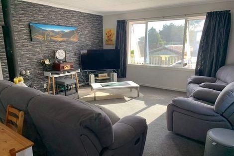 Photo of property in 11 Mason Street, Bluff, 9814