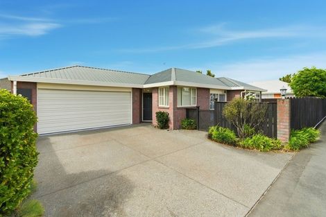 Photo of property in 4/12 Frankleigh Street, Somerfield, Christchurch, 8024