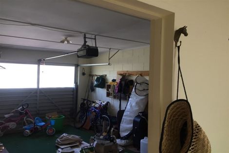 Photo of property in 9a Kiriwai Place, Matua, Tauranga, 3110