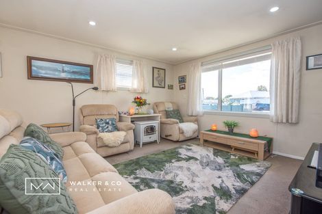 Photo of property in 31 Royal Street, Upper Hutt Central, Upper Hutt, 5018