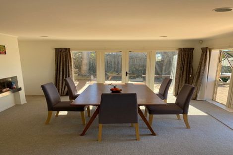 Photo of property in 4 Manu Place, Pinehill, Auckland, 0632