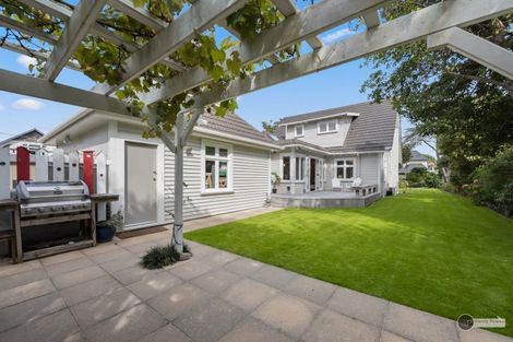 Photo of property in 2 Rangiora Street, Woburn, Lower Hutt, 5010