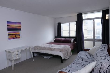 Photo of property in Melksham Towers, 102/131 Brougham Street, Mount Victoria, Wellington, 6011